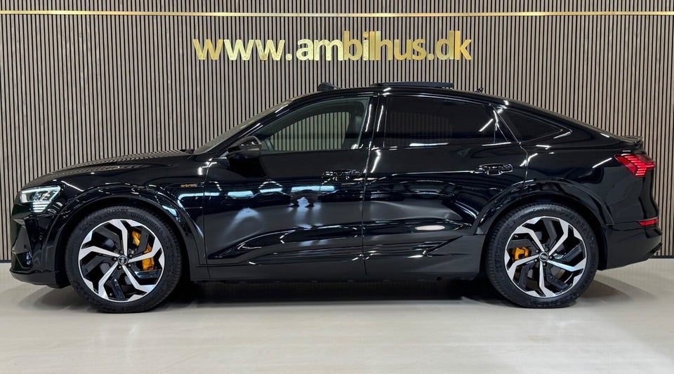 Audi e-tron 55 S-line Sportback quattro 5d