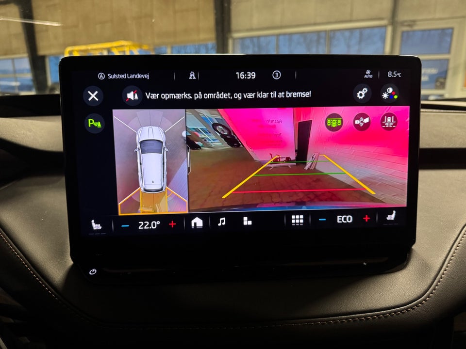 Skoda Enyaq 80 iV Selection Suite 5d