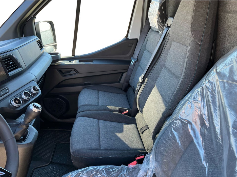 Nissan Interstar 2,3 dCi 150 L2H2 Tekna Van