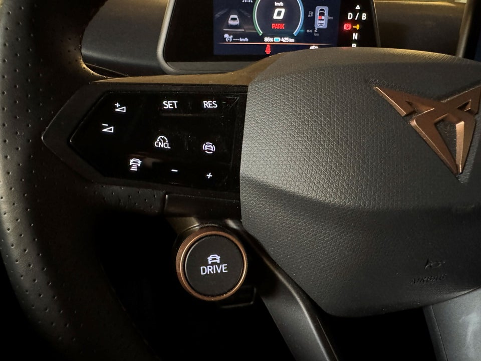 Cupra Tavascan 77 VZ Adrenaline 5d