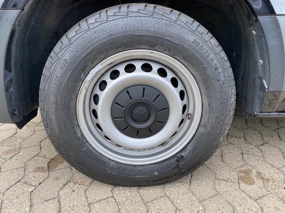 VW Crafter 35 2,0 TDi 177 Kassevogn L3H3 aut.