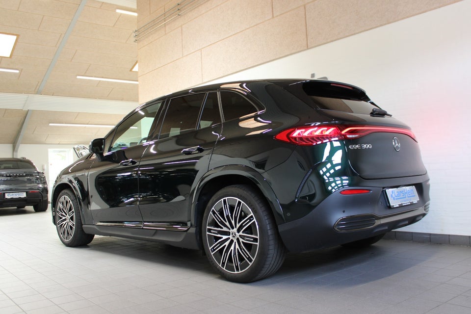 Mercedes EQE300 SUV AMG Line 5d