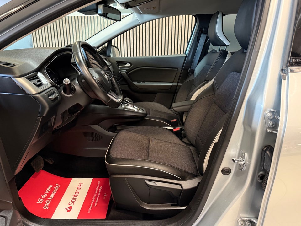 Renault Captur 1,6 E-Tech Intens 5d