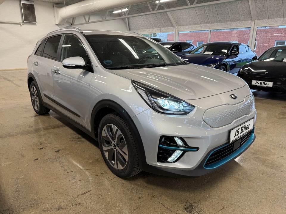 Kia e-Niro 64 Advance 5d