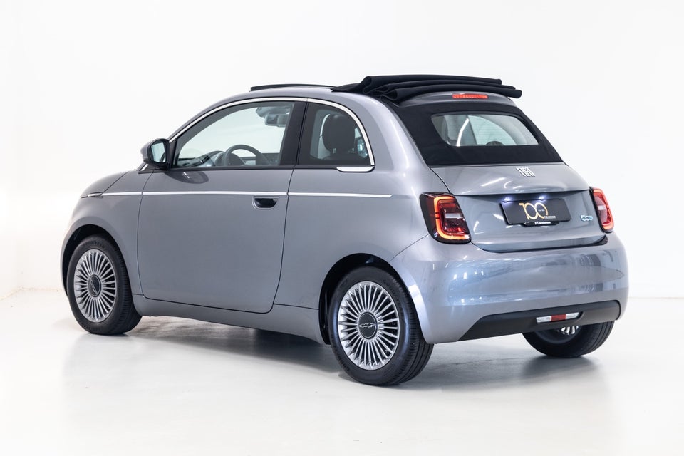 Fiat 500e 42 Icon Cabrio 2d