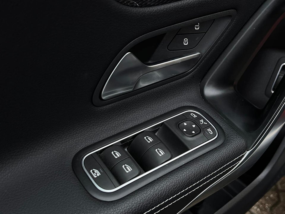 Mercedes A250 e 1,3 Progressive aut. 5d