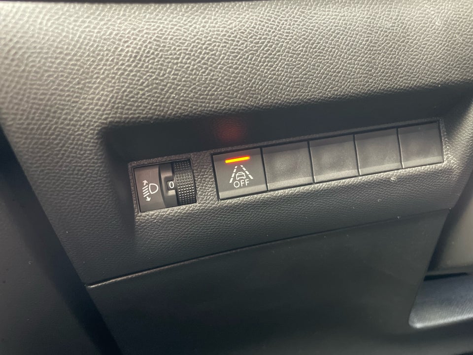 Peugeot e-2008 50 Allure 5d