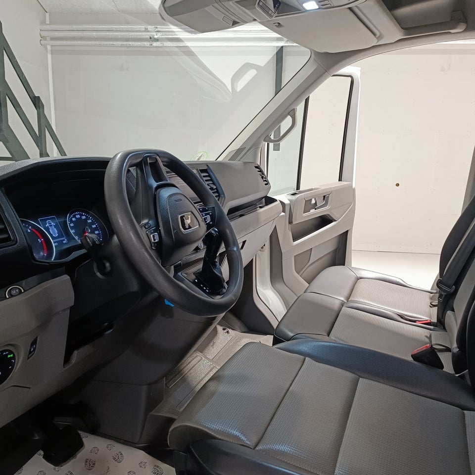 MAN TGE 2,0 3.180 Kassevogn L4H3 aut. FWD