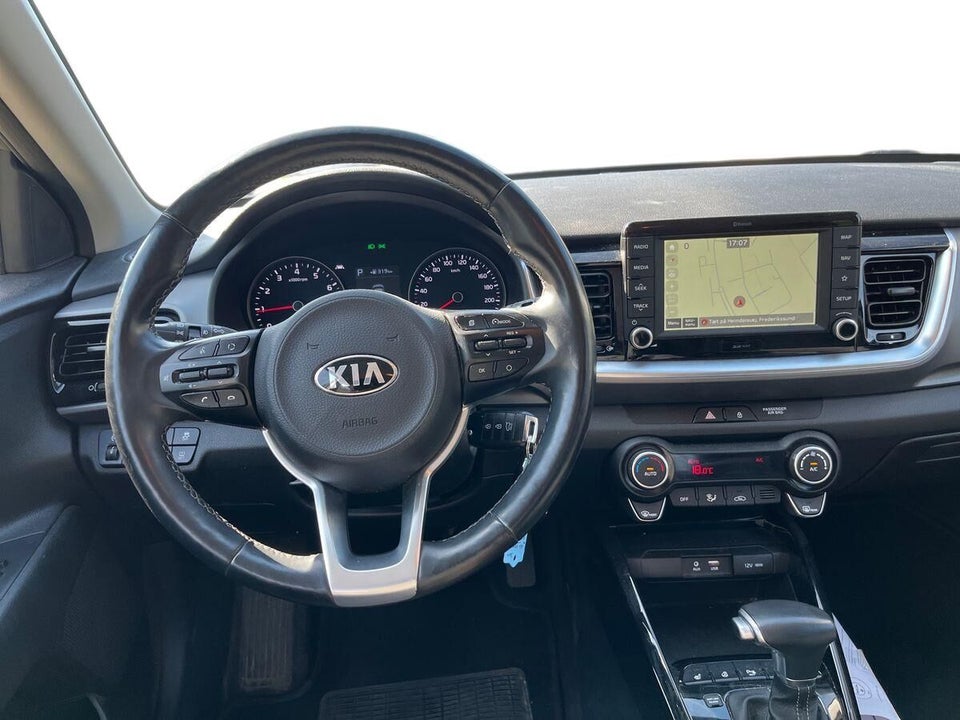 Kia Stonic 1,0 T-GDi Vision DCT 5d