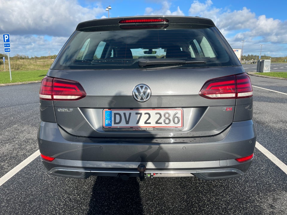 VW Golf VII 1,6 TDi 115 Comfortline Variant 5d