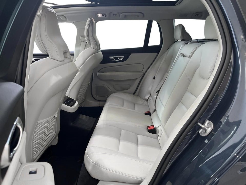 Volvo V60 2,0 T6 ReCharge Inscription aut. AWD 5d
