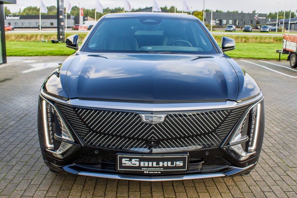 Cadillac Lyriq 600 E4 Sport AWD 5d