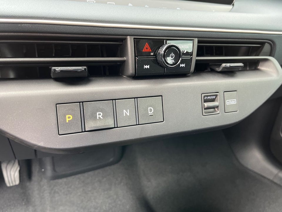 Nissan Leaf 52 Engage 5d