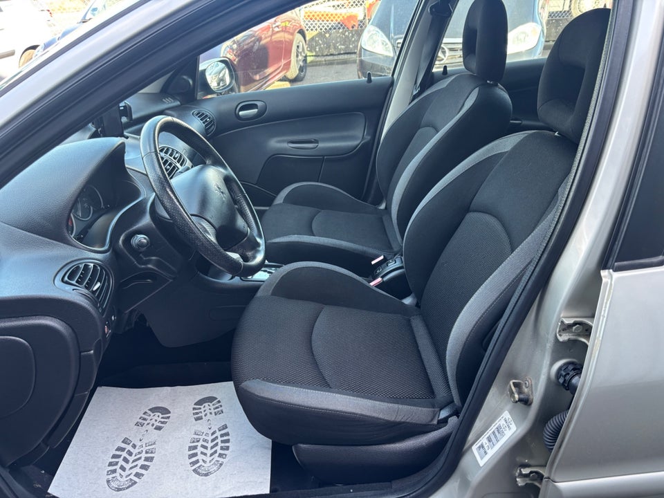 Peugeot 206 1,6 S-line SW aut. 5d