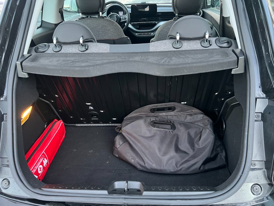 Fiat 500e 42 Icon 3d