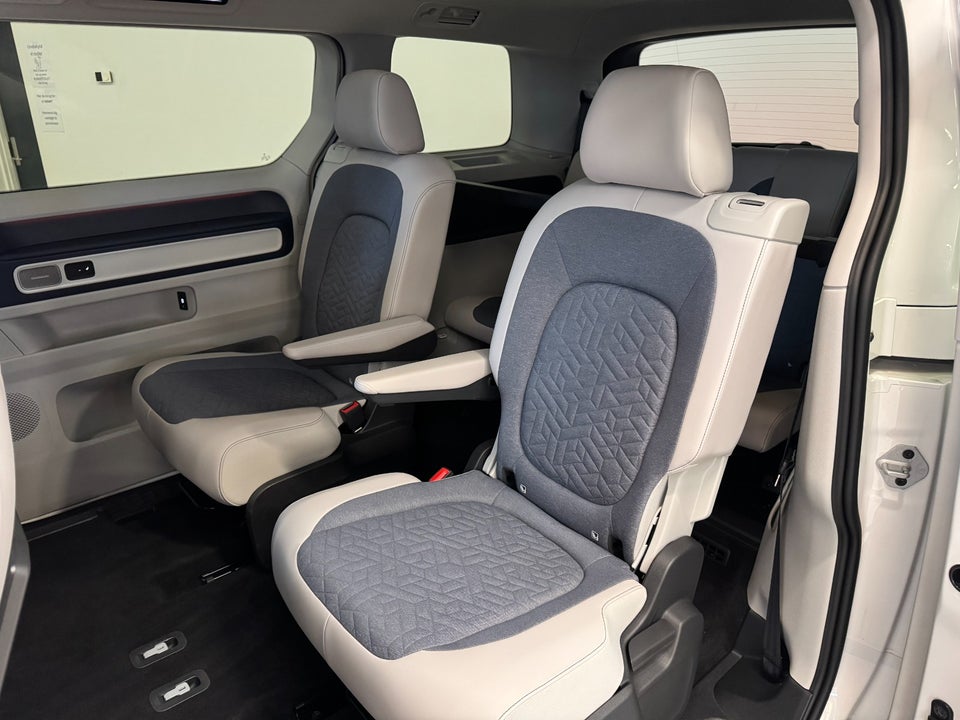 VW ID.Buzz 86 Style+ 6prs LWB 5d