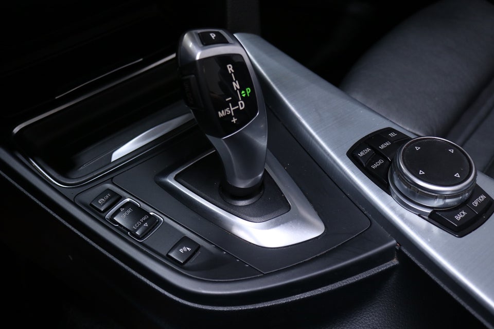 BMW 420d 2,0 Cabriolet Sport Line aut. 2d