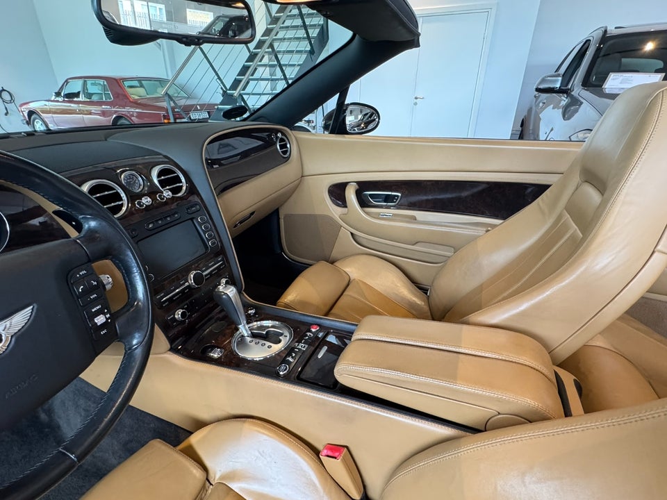 Bentley Continental GTC 6,0 aut. 2d