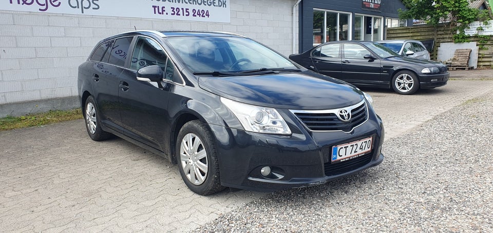 Toyota Avensis 2,0 D-4D T2 stc. 5d