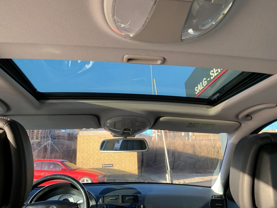 Mercedes E280 3,0 Avantgarde aut. 4d