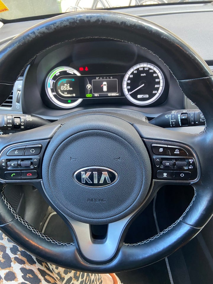 Kia Niro 1,6 HEV Comfort DCT 5d