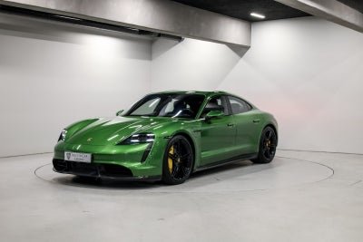 Porsche Taycan Turbo S Performance+ 4d