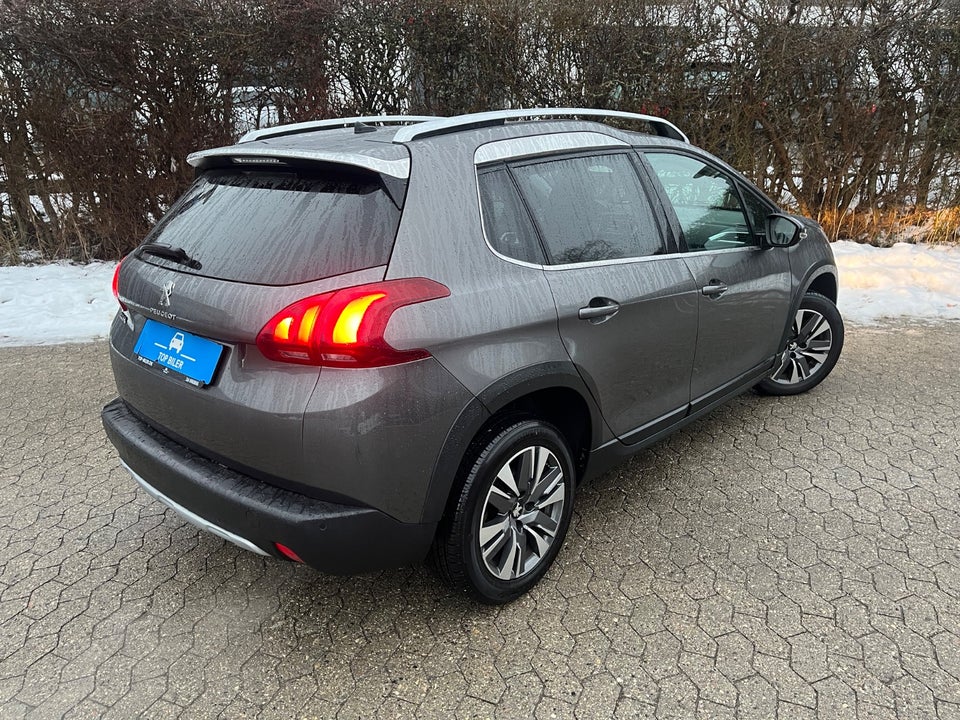 Peugeot 2008 1,2 e-THP 110 Allure 5d