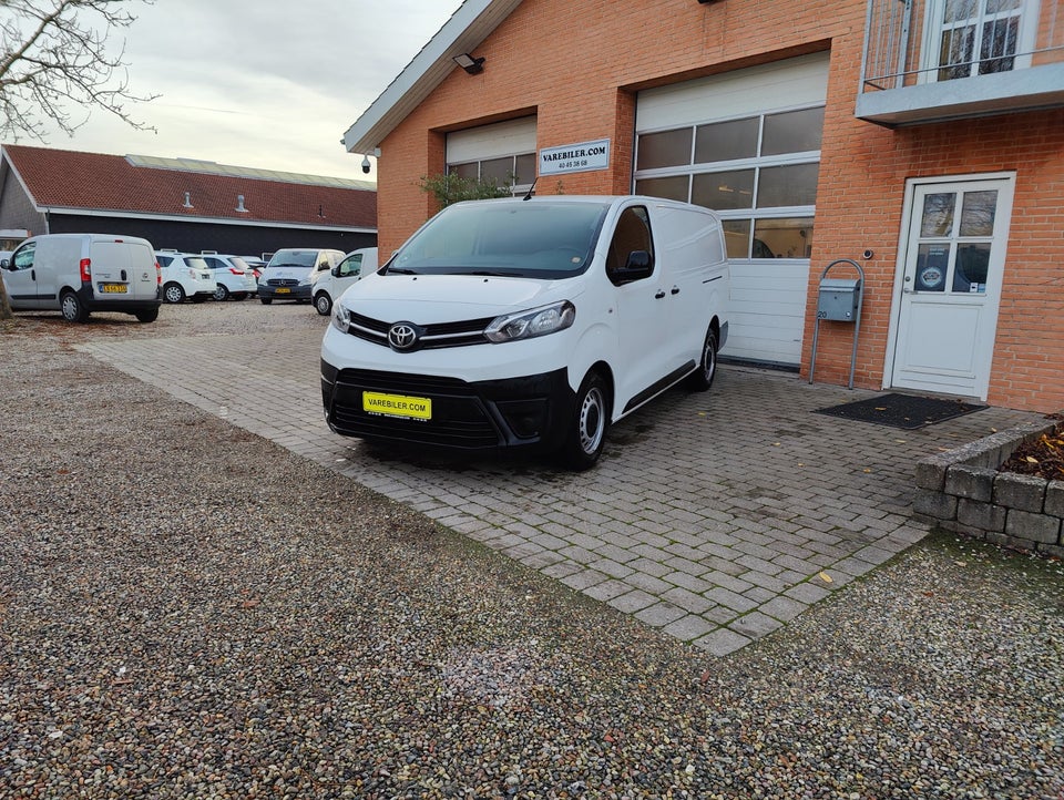 Toyota ProAce 2,0 D 120 Long Comfort 5d