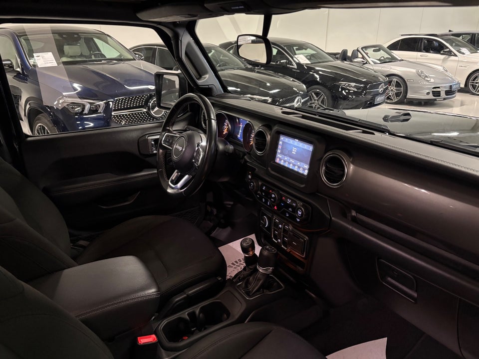 Jeep Wrangler Unlimited 2,0 T Sahara aut. 4x4 5d