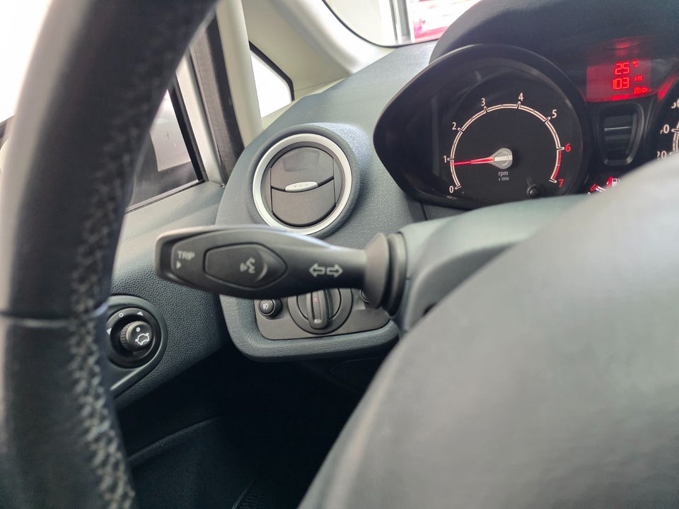 Ford Fiesta 1,25 60 Trend 5d