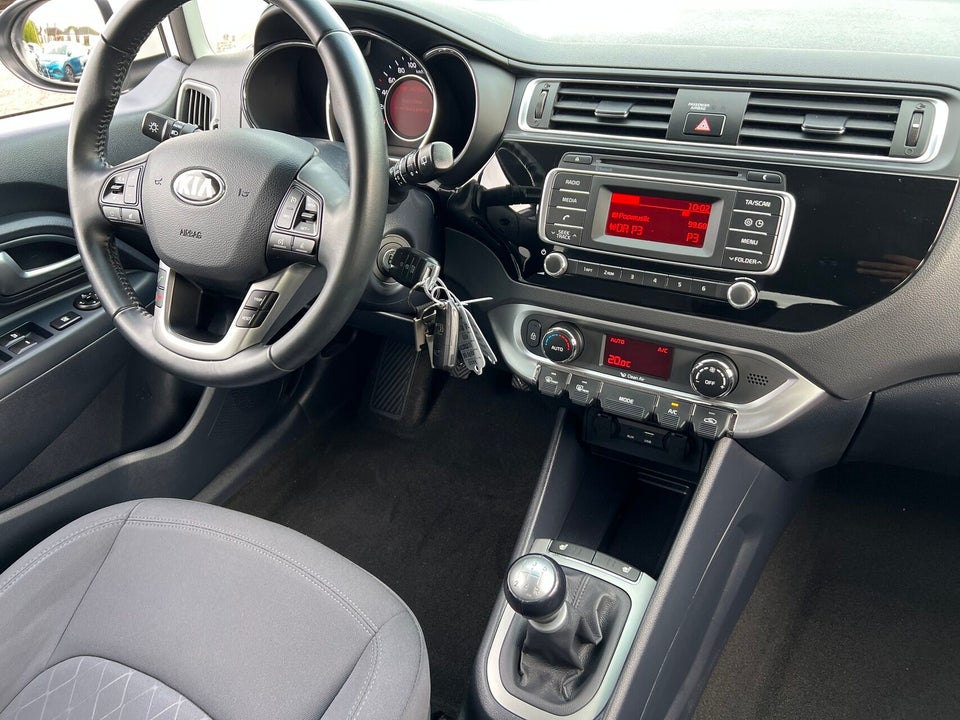 Kia Rio 1,2 CVVT Attraction 5d