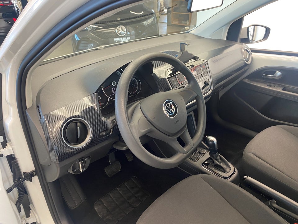 VW e-Up! Move Up! 5d