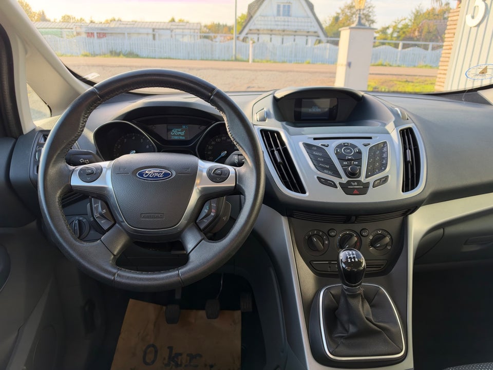 Ford C-MAX 1,6 Ti-VCT 105 Titanium 5d