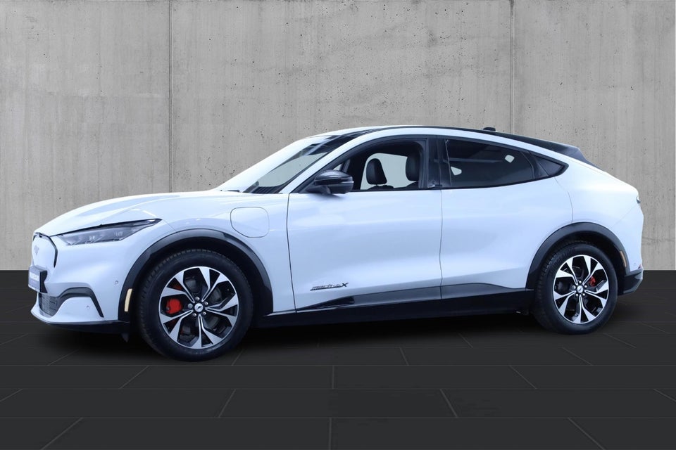 Ford Mustang Mach-E 91 Premium Extended Range AWD 5d