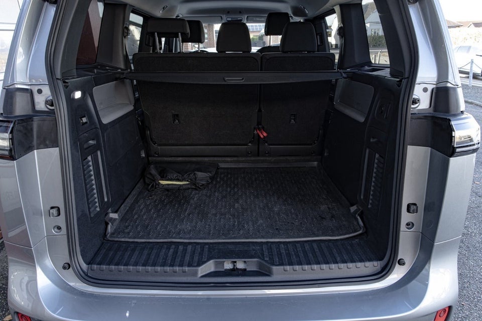 VW ID.Buzz 77 Pro SWB 5d