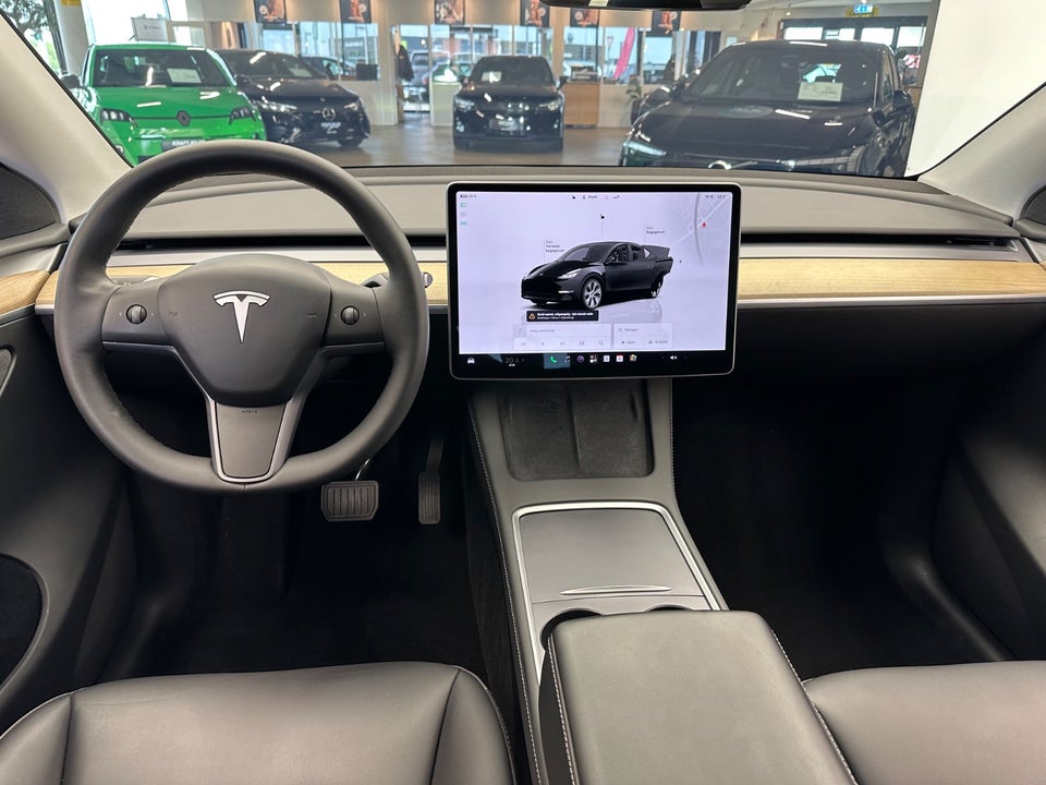 Tesla Model Y RWD 5d