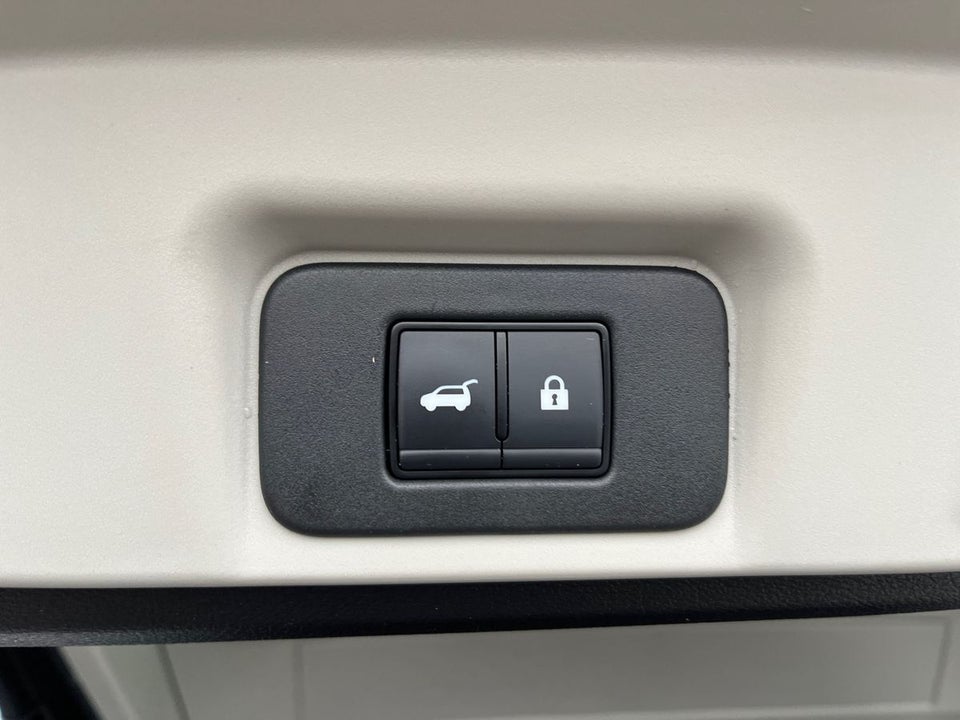 Nissan Ariya 87 Advance 5d