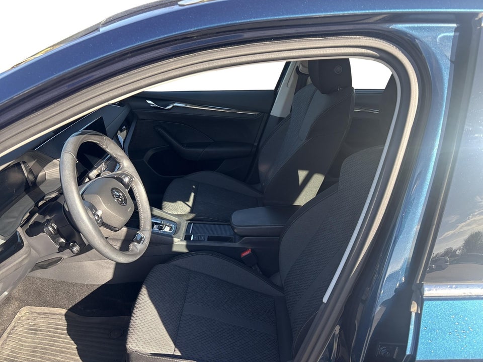 Skoda Octavia 2,0 TDi 150 Business Executive Combi DSG 5d