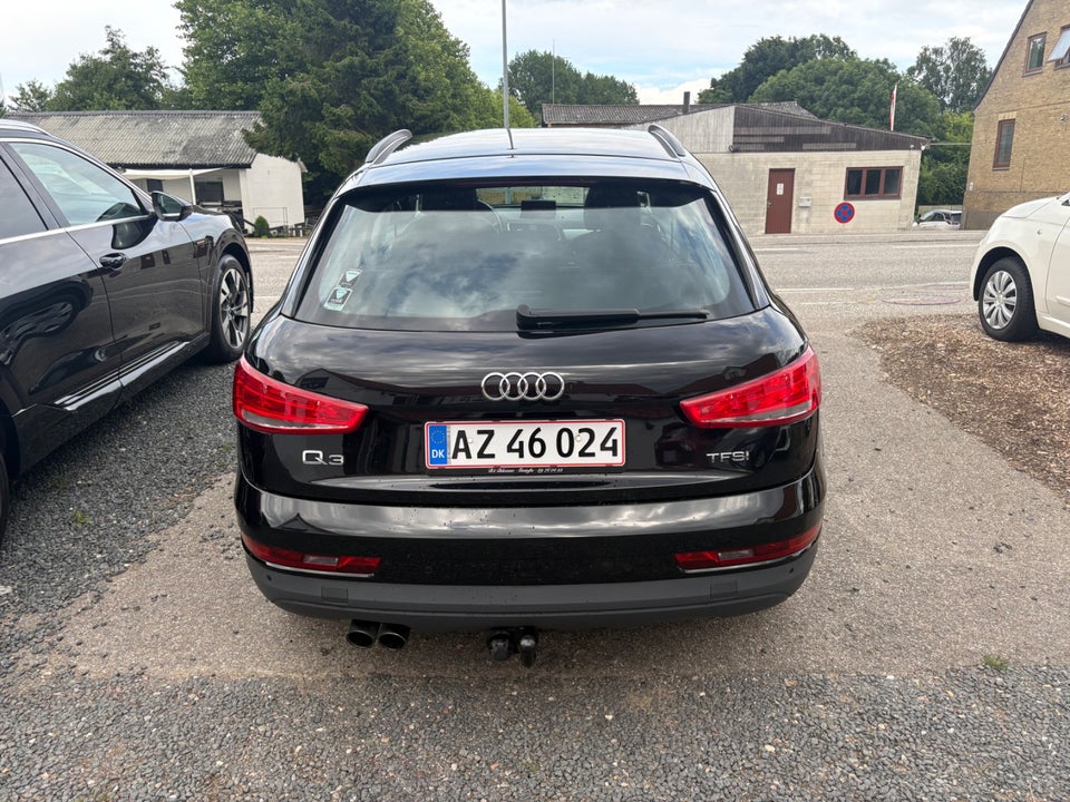Audi Q3 1,4 TFSi 150 Sport S-tr. 5d