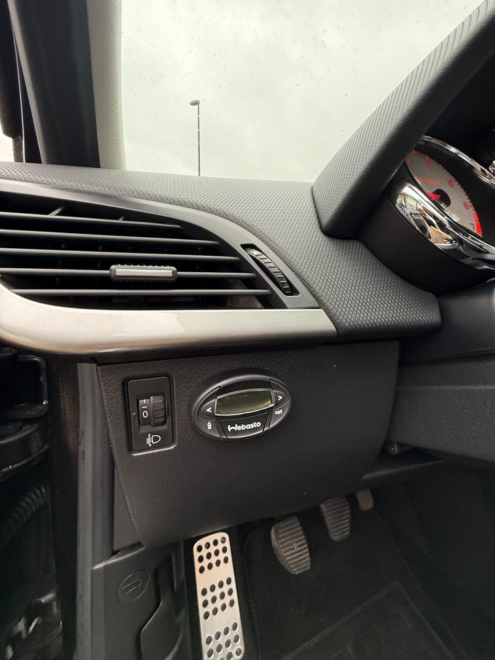 Peugeot 207 1,6 THP 156 Allure 5d