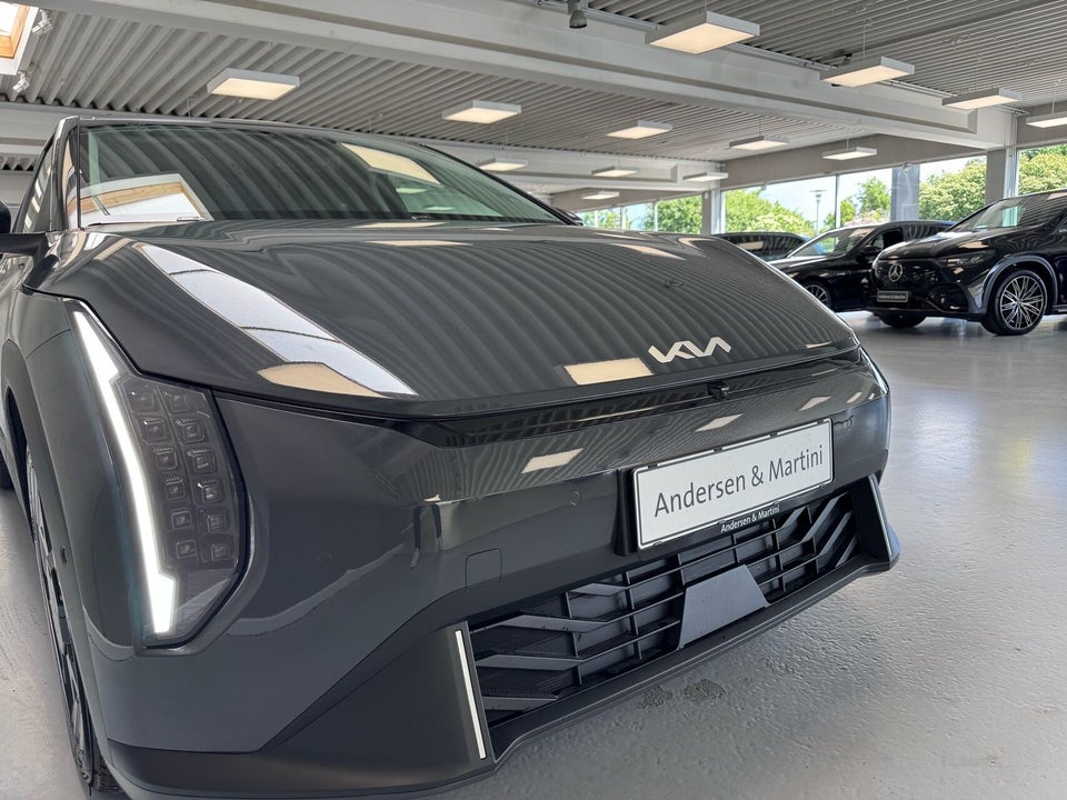 Kia EV4 81 Long Range Upgrade 5d