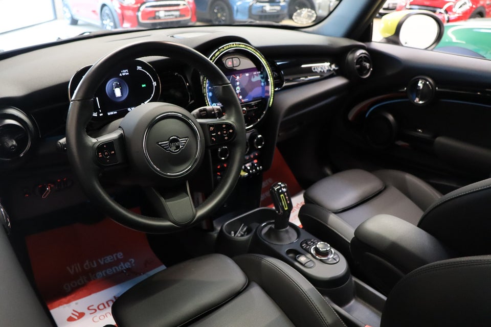 MINI Cooper SE Camden Edition 3d