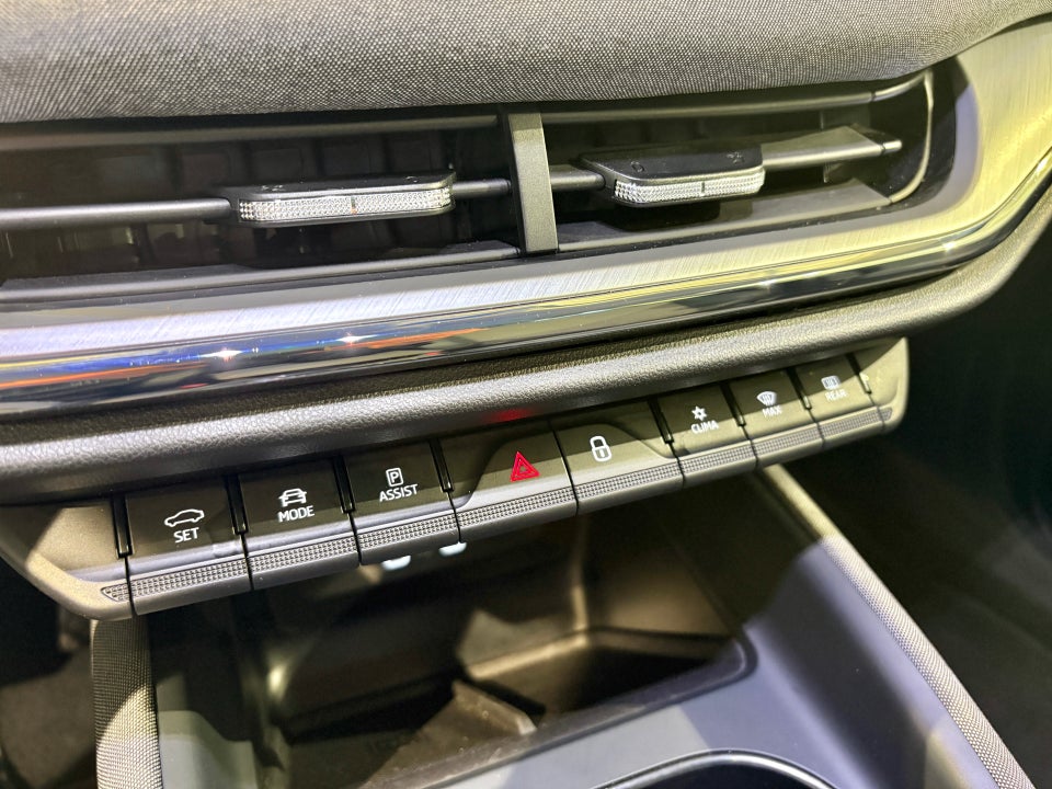 Skoda Enyaq 80 iV Loft 5d