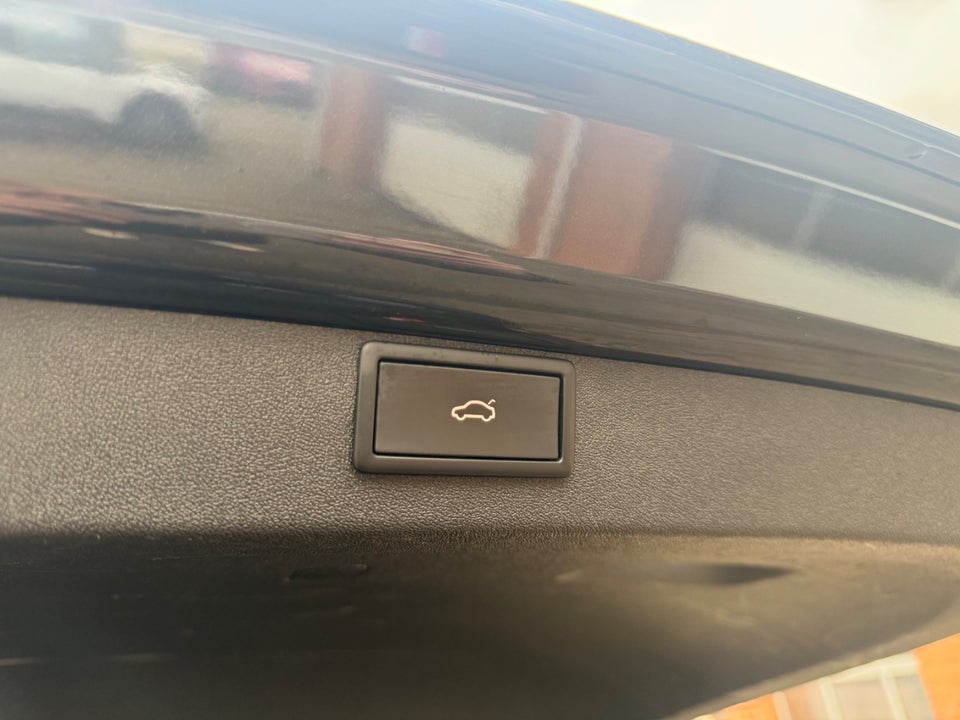 Skoda Enyaq 80 iV Suite 5d