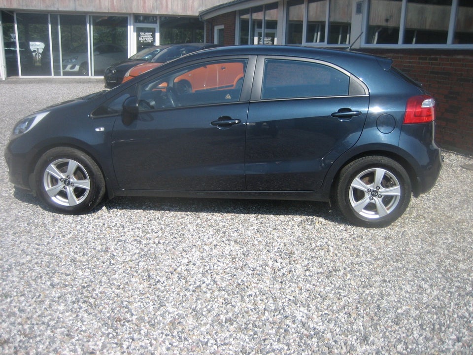 Kia Rio 1,2 CVVT Style+ 5d