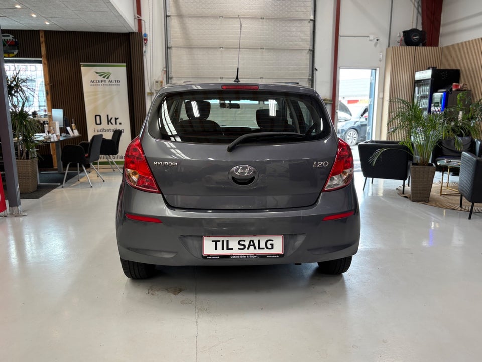 Hyundai i20 1,25 Classic XTR 5d