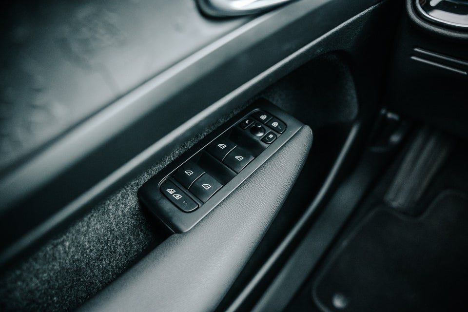 Volvo XC40 P6 ReCharge Plus 5d