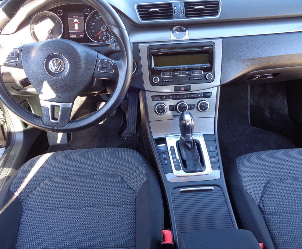 VW Passat 2,0 TDi 140 Comfortline Variant DSG BM 5d