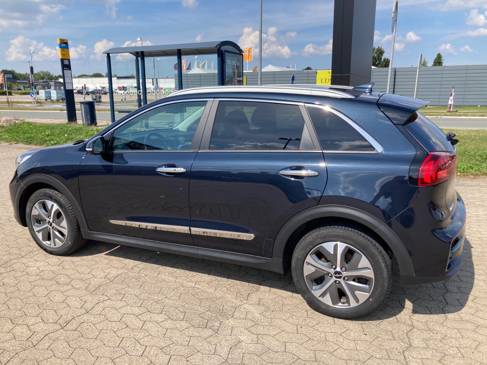 Kia e-Niro 64 Advance 5d