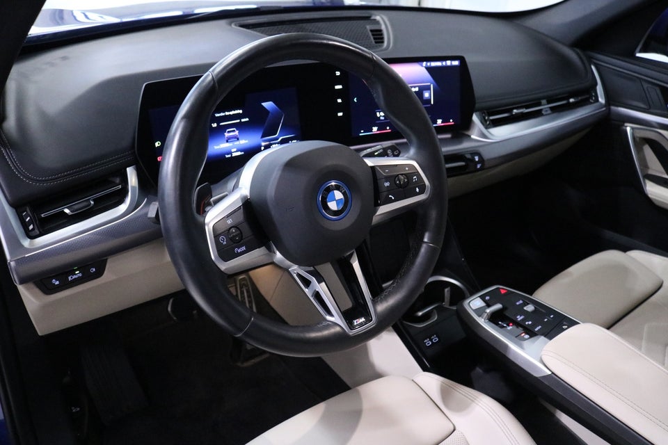 BMW iX1 eDrive20 M-Sport 5d